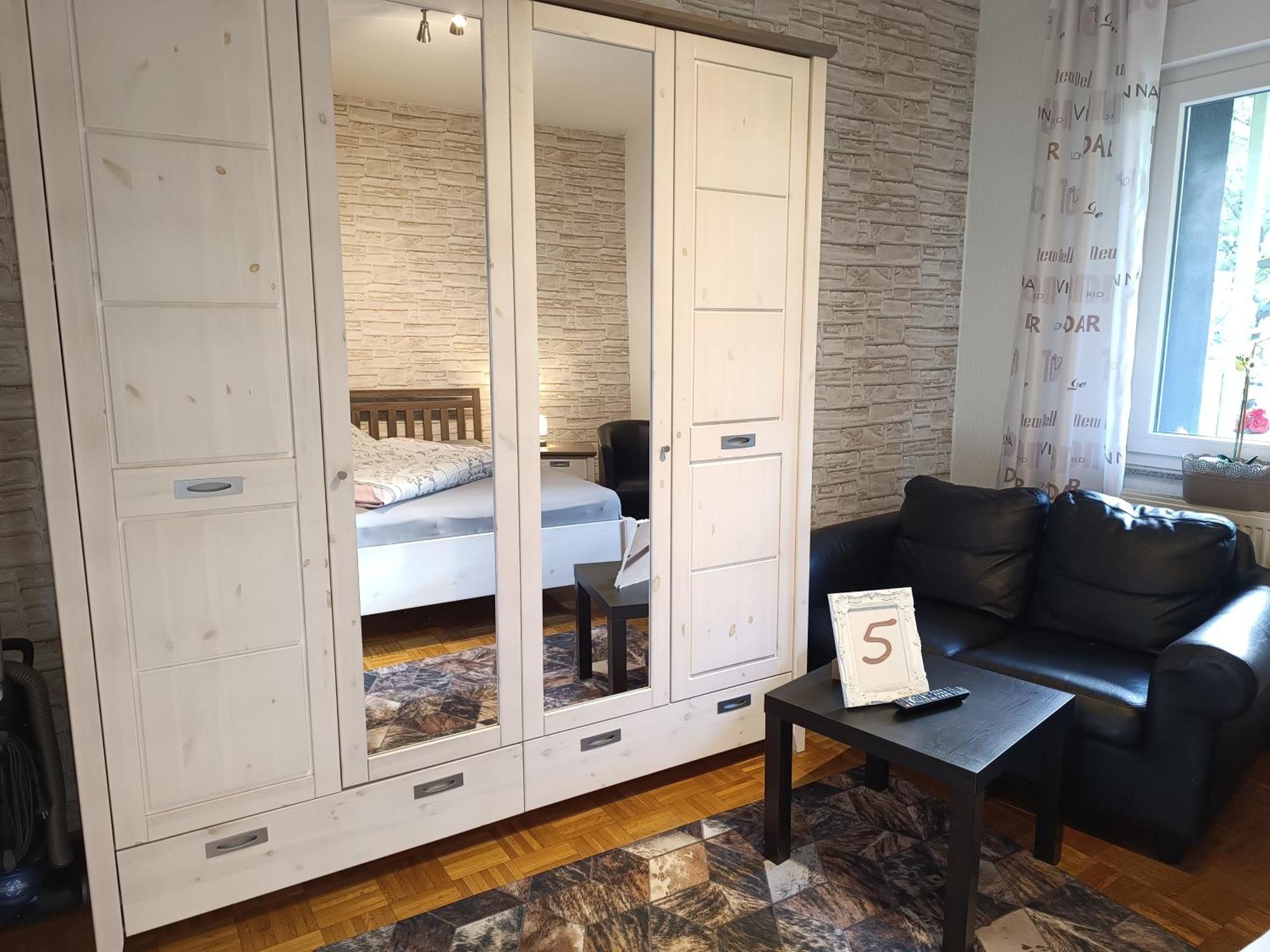 אוברהאוזן 5X Balkon-Apartments Mit Kueche 40-65Qm Ruhrgebietferienwohnung Dobry-Fuchs מראה חיצוני תמונה